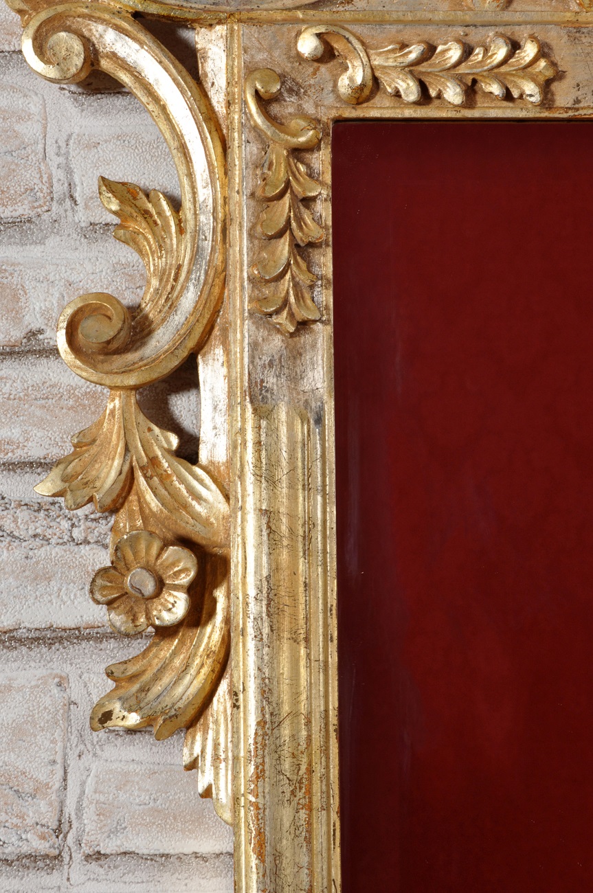 specchiera intagliata a mano in stile barocco 700 veneziano forma rettangolare Luigi XV riprodotta come il modello originale di lusso scolpito