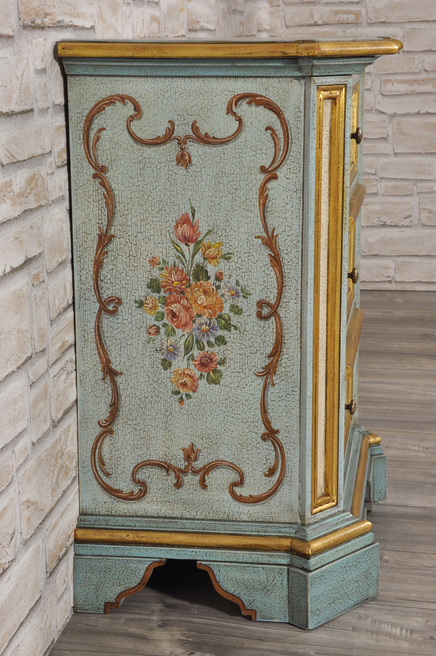 cassettiera riprodotta a mano nello stile decorato 700 veneziano