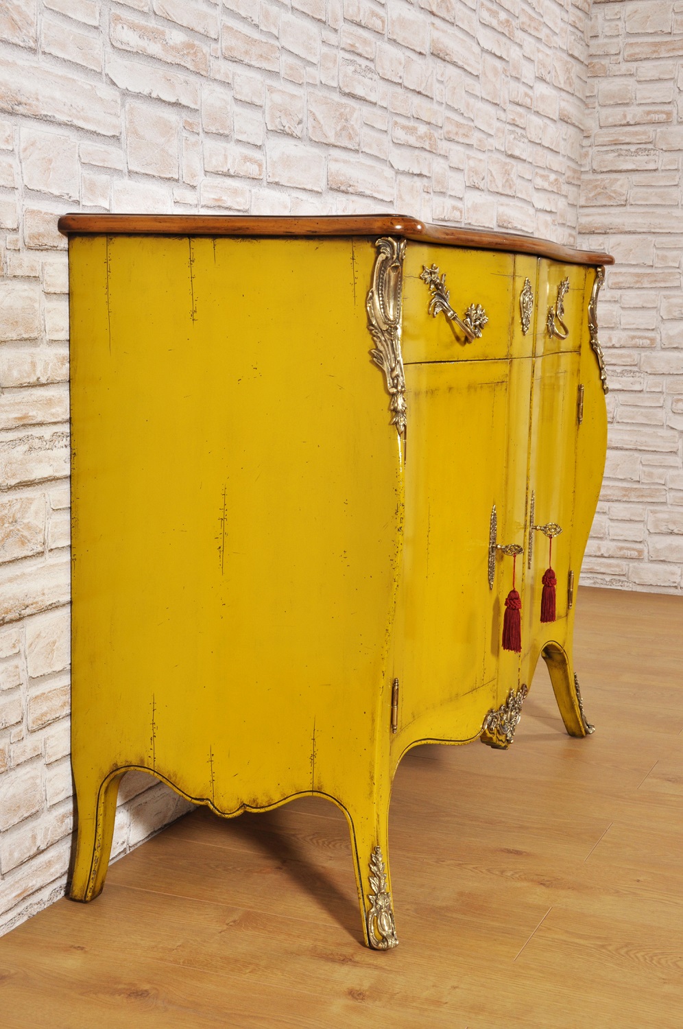 Luxury Curved Sideboard In Cherrywood Metamorphic Yellow Two Tone Lacquered Reproduced In Louis Xv Style Mobili Vangelista